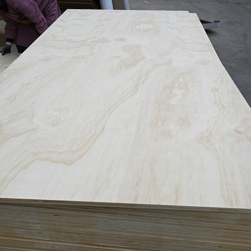 Radiata Pine Plywood